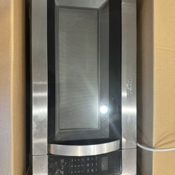 Whirlpool Microwave. 