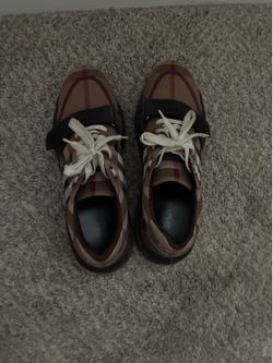 Burberry Size 13 Men