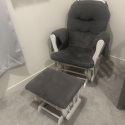 Rocking chair 