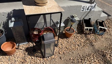 Small table, asst’ pots.