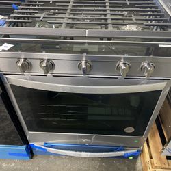 Whirlpool  WEG750H0HZ 30 Inch Slide-In Gas Smart Range Brand new with full warranty 