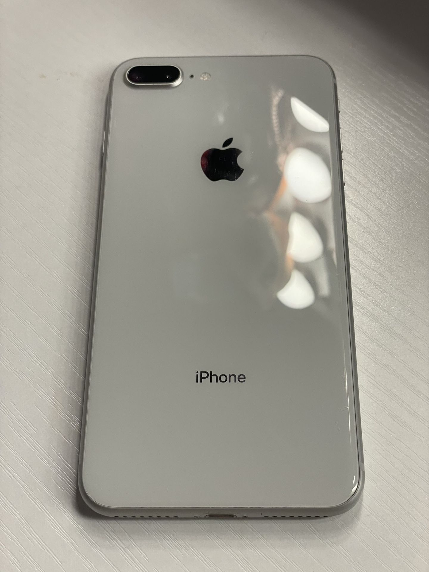 iPhone 8 Plus Silver
