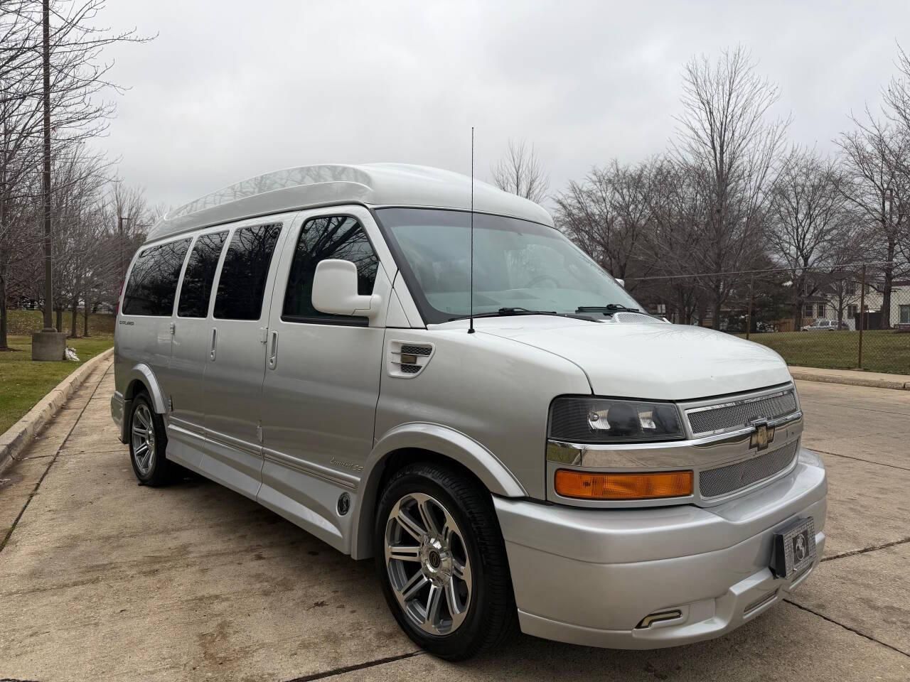2017 Chevrolet Express 2500