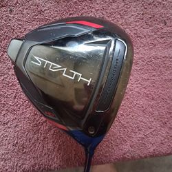Taylormade stealth driver and head cover