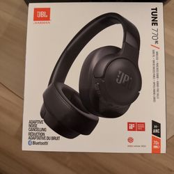 JBL Tune 770NC