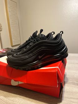 Nike Air Max 97 (Women’s 7.5)