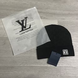 Lv beanie