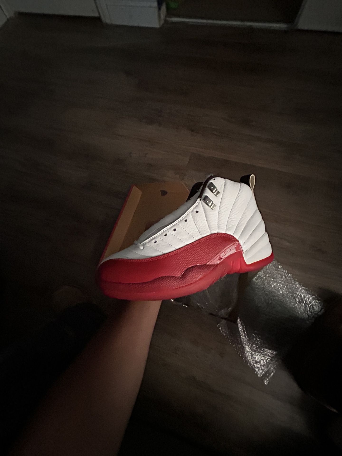 Air Jordan 12s dead stock Air Jordan 12 Playoffs 2019 (Deadstock) sz | Mercari main image 2