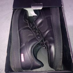 Air Force 1 Supreme Lows