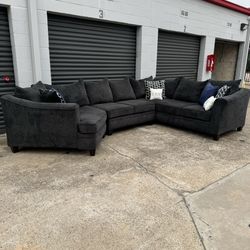 Oversized Sectional Sofa With Cuddler