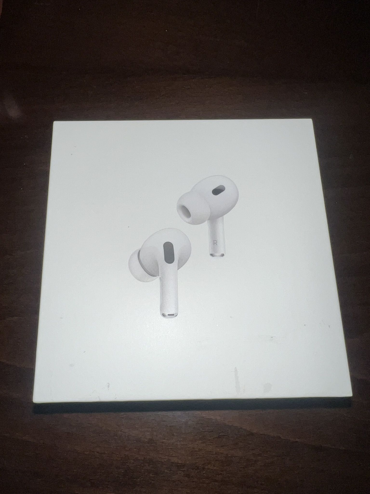AIRPODS