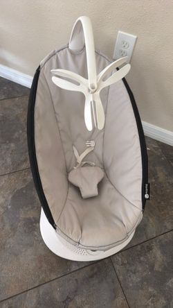 4 Mom’s bouncer