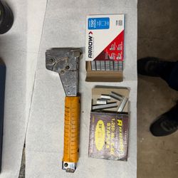 Arrow Stapler model HT50P