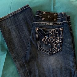 Woman’s miss me jeans size 27 $45