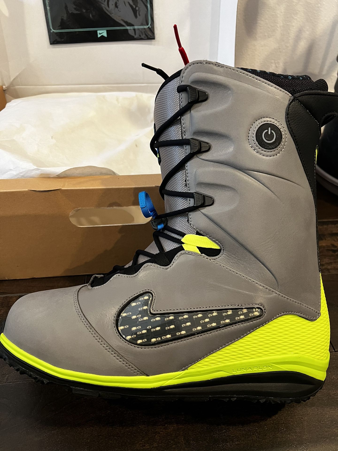 Nike Lunarendor Qs Snowboarding Boots Sz 13 for Sale in Los