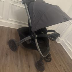 STROLLER (BRAVO BRAND)