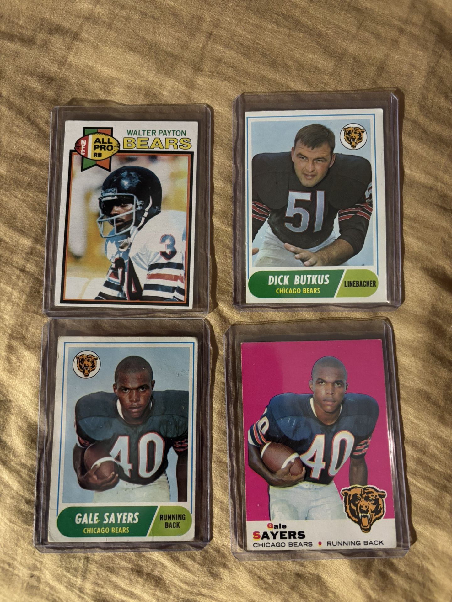 Chicago bears vintage card lot walter payton, gale sayers, dick butkus