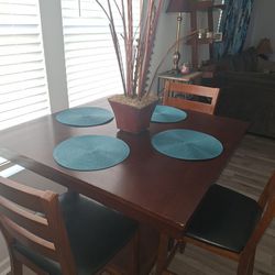 Dining Set (Table And 4 Chairs)