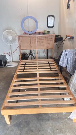 Twin bed
