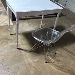 White Vanity Desk With Clear Chair