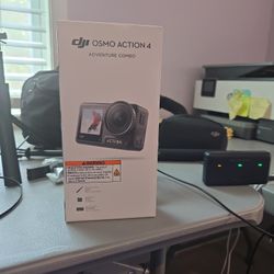 Dji  Osmo Action 4 Adventure Combo