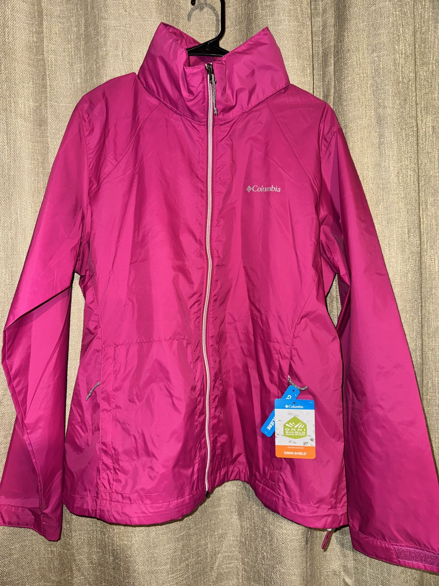 New Womens Columbia Jacket