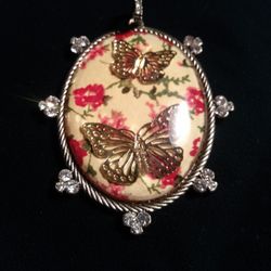 Large Pendant