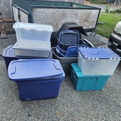 Tubs With Lids