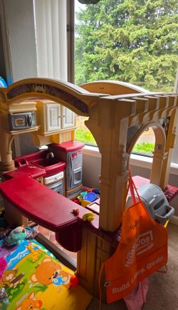 Kitchen (Little Tikes)
