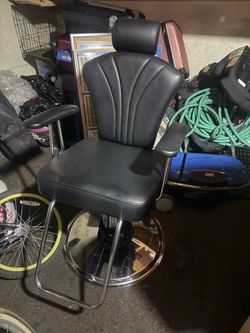Black Leather Barber Chair with Headrest