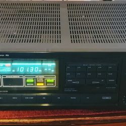NICE Onkyo Vintage Onkyo TX-840 Quartz Synthesized Tuner Amplifier AV Receiver 1980s WORKS GREAT CAN DEMONSTRATE OR JUST PICKUP

Automatic precision r