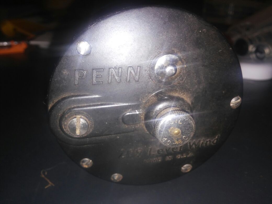 Penn 209 level wind fishing reel