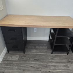 Works Market Computer Desk