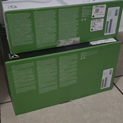 Xbox one and Xbox one x bundle 
