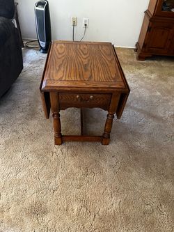 Oak Drop-Leaf End Table with Drawer