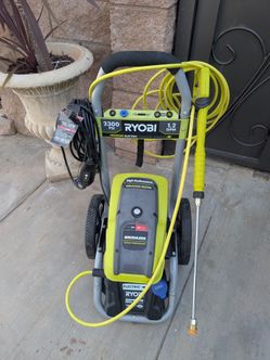PRESSURE WASHER RYOBI ELECTRIC 2300PSI 1.2 GPM (TRABAJANDO MUY BIEN)
