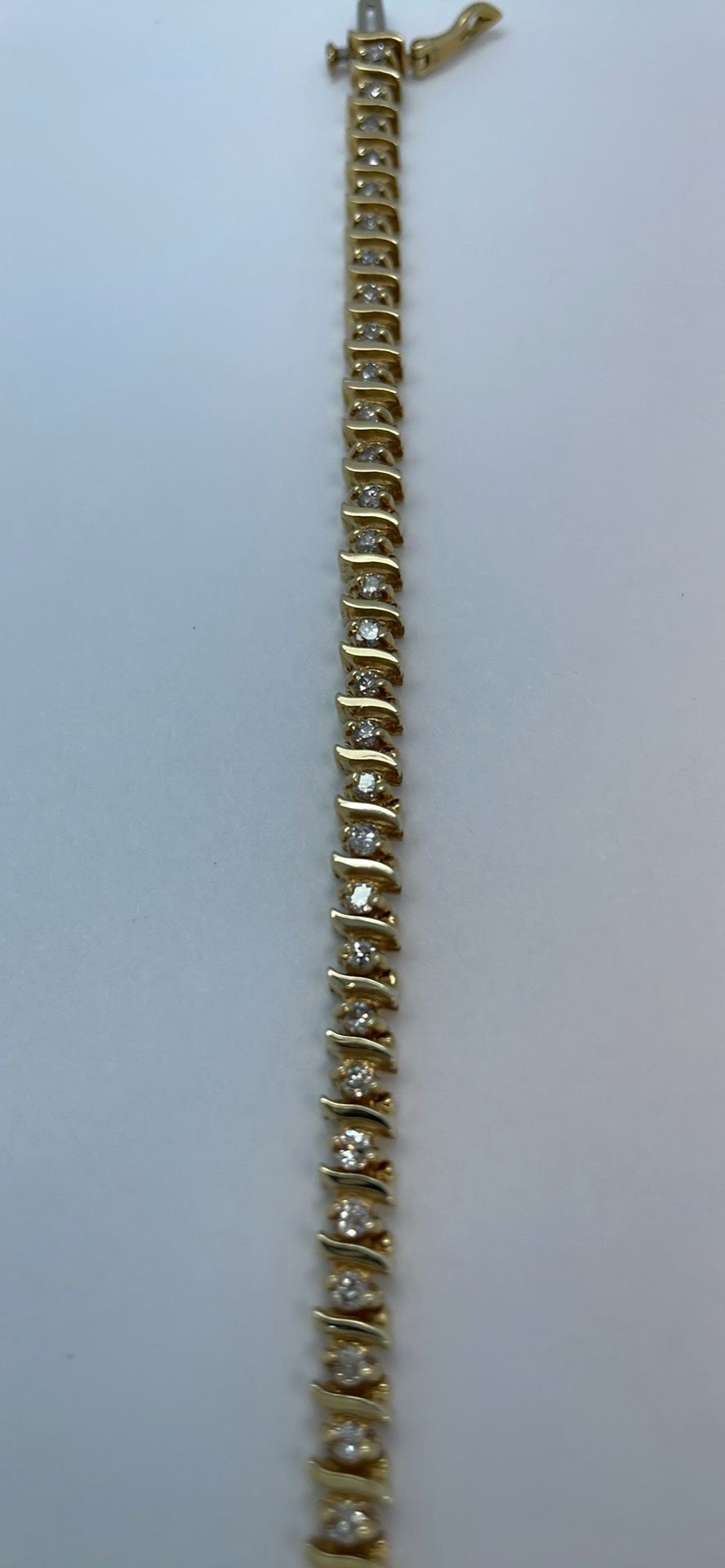 14 k Gold Diamond Bracelet. New.