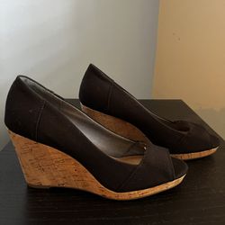 TOMS Wedge Sandals Black 7.5