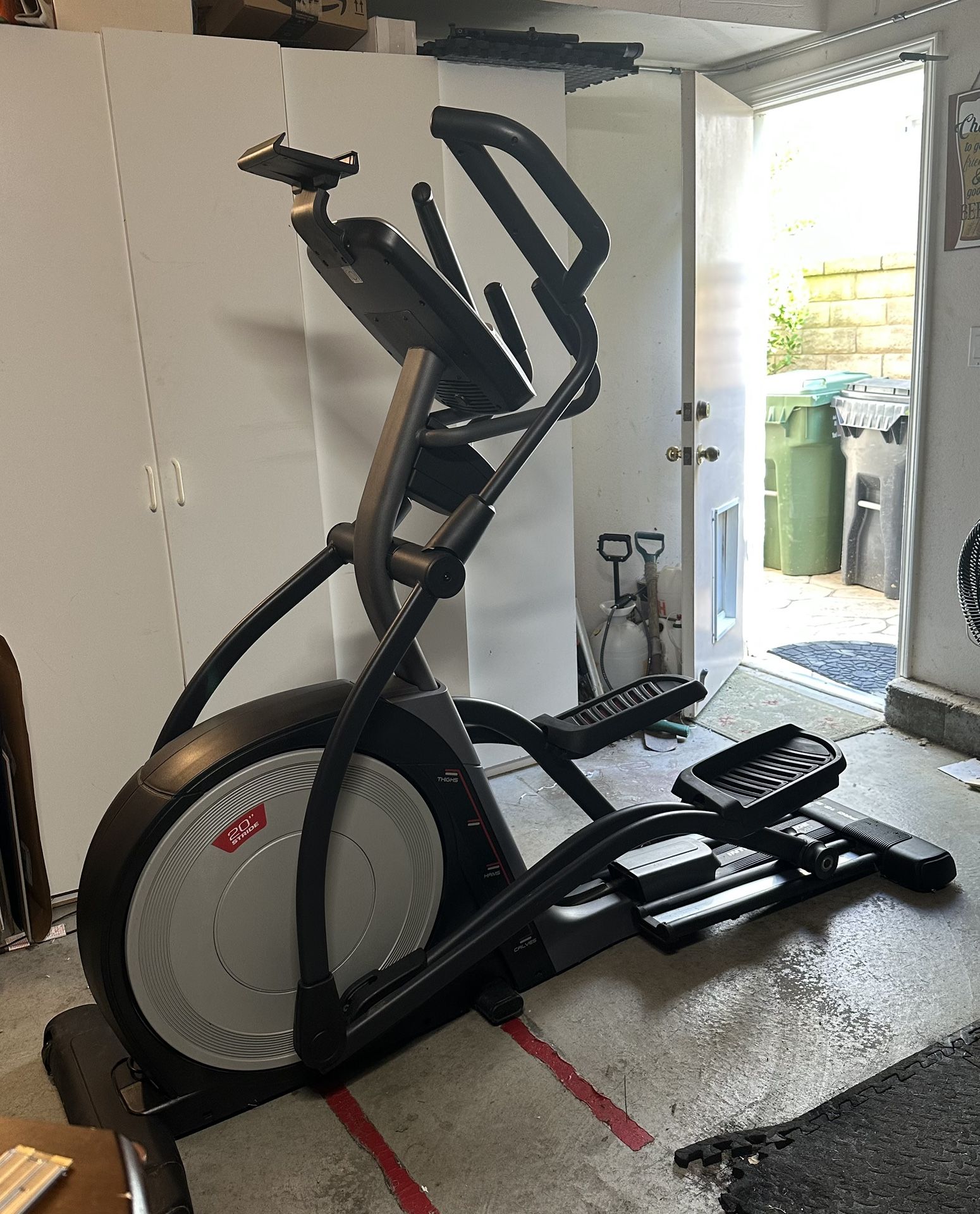 Pro form Pro 16.9 ifit Elliptical