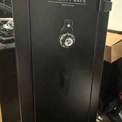 Liberty Centurion 12 Gun Safe