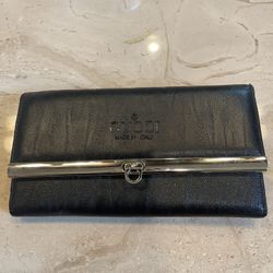 New Womans Wallet 