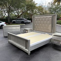 Beautiful Bedroom Set King Size Solid Wood Silver Color In Perfect Condition by Klaussner Furniture