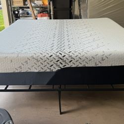 Nectar Ultra Memory Foam, King, Like New, Excellent Condition