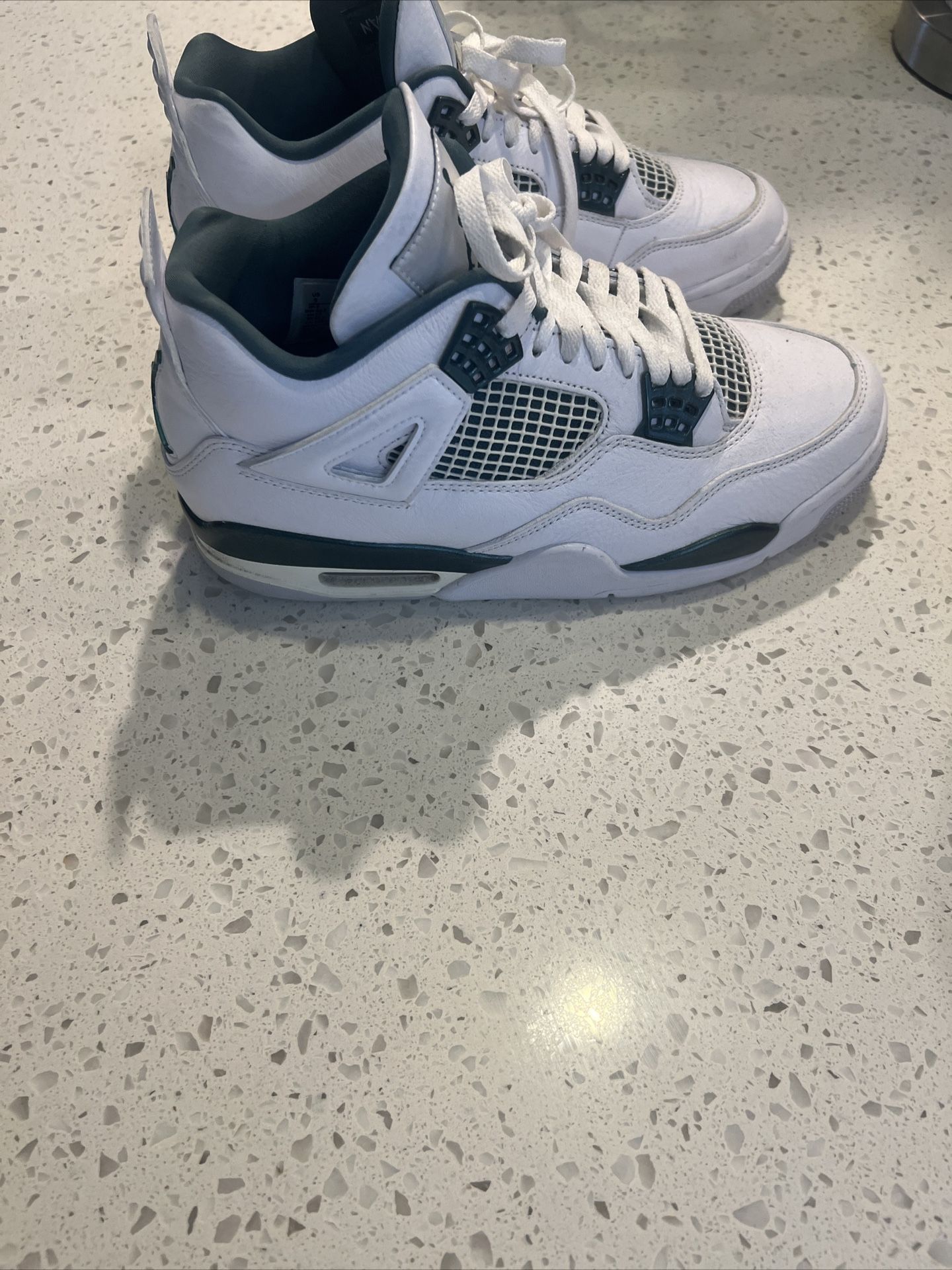 Jordan 4 Retro