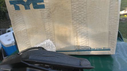 Driver's side mirror