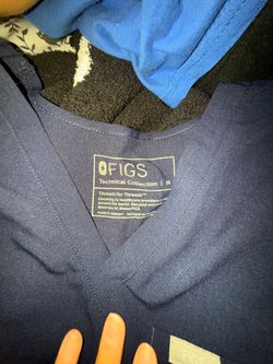 FIGS Technical Collection Scrub Top Medium