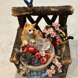 San Francisco Music Box - My favorite Things- Cats and Birds