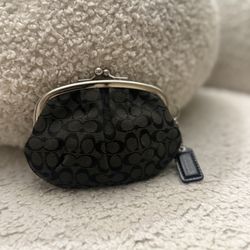 Coach kisslock coin purse
