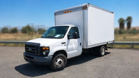 2016 Ford E350 Super Duty Cutaway
