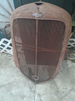1936 CHEVY TRUCK GRILL!!275$